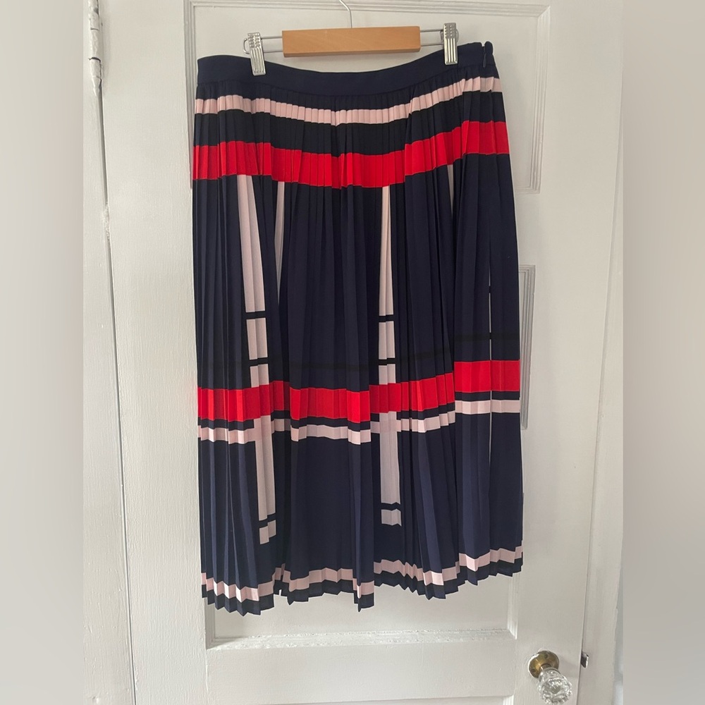 Banana Republic Navy and Red Pleated midi Skirt
